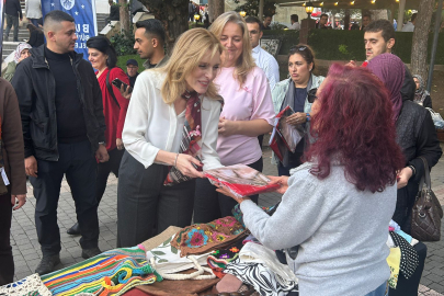 Heykel'de 'Meydan Kadınların'