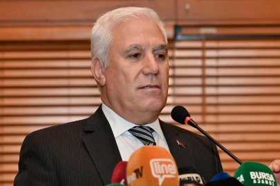 Mustafa Bozbey'den deprem sonrası açıklama! "Ekipler sahada"