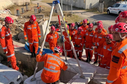 JAK Timleri eğitimlerine aralıksız devam ediyor