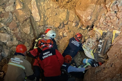 Göçük altından bir kişinin cansız bedeni çıkartıldı
