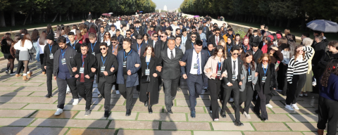 Bursalı gençler, Ata’nın huzuruna çıktı