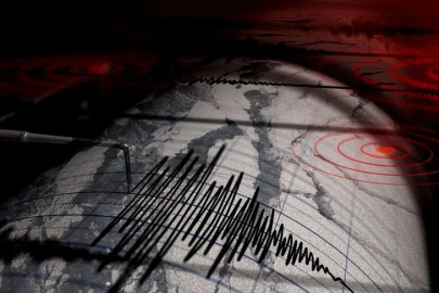 Bir gece de üç deprem