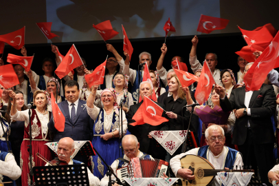 Atatürk, Bursa’da Rumeli ezgileriyle anıldı