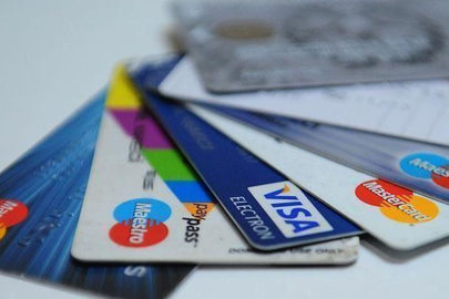 Kredi kartlarına yeni kısıtlama: Bu saatler arasında nakit çekim yapılamayacak