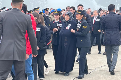 Bursa şehitlerine sis engeli...Şehitleri taşıyan uçak sisten dolayı Bursa'yı pas geçti