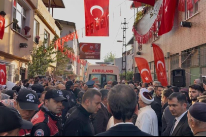 Şehit Ramazan Yağız, Bursa'da helallik alınmasının ardından baba ocağına uğurlandı