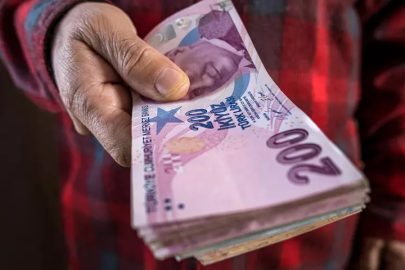 Emekli için seyyanen zam çıkışı! 'Asgari ücretin altında kalmaması...'