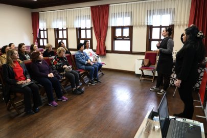 Kadınlar Haklarını Osmangazi’de Öğrendi