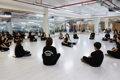 Osmangazi Belediyesi Geleceğin Dansçılarını Yetiştiriyor