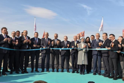 Bakan Uraloğlu: "Önümüzdeki yıl Bursa'mıza yüksek hızlı trenle seyahat edeceğiz"