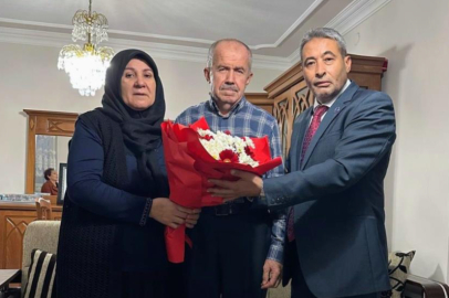 Şehit Serdar Uslu'nun öğretmen babasına anlamlı ziyaret