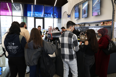 Gençler Genç Kafe’nin Müdavimi Oldu