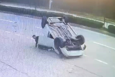 Taklalar atan otomobilden burnu kanamadan çıktı