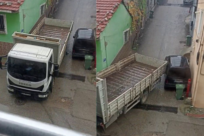 Bursa'da "Pes" Dedirten Görüntü: Park Halindeki Aracı Hurdaya Çevirip Kaçtı!