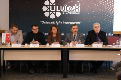 ‘Teknoloji Sahnesi’nde akıllı şehircilik konuşuldu