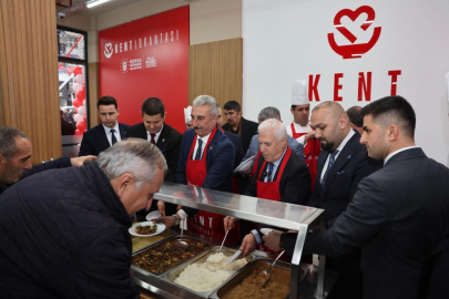 Bursa'da dayanışmanın sofrası büyüyor