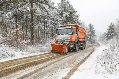 Büyükşehir'den karla mücadelede tam mesai