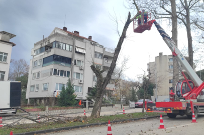 Lodosa karşı Büyükşehir ekipleri sahada