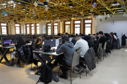 Bursa'nın bilgiye açılan kapılarına büyük ilgi