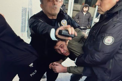 Büyükşehir Belediye Başkanı Bozbey'e saldırmak isteyen kişi eski meclis üyesi