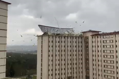 Uludağ Üniversitesi'nde yurdun çatısı uçtu