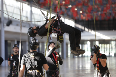 Büyükşehir ekibini afetlere hazırlıyor