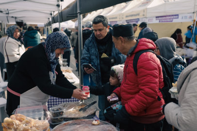 “Meydan Kadınların” dayanışma pazarına büyük ilgi