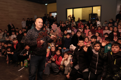 Bursa’nın Yüzlerce Yıllık Simgeleri Osmangazi’de Perdeye Yansıdı