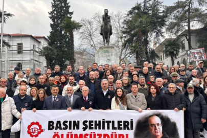 Uğur Mumcu için Bursa’da sevgi yürüyüşü