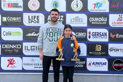 Osmangazi Belediyespor’dan Çifte Şampiyonluk