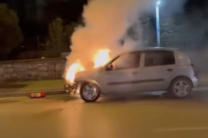 Bursa'da otomobil alevlere teslim oldu