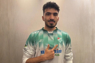 Bursaspor yeni golcüsünü resmen açıkladı