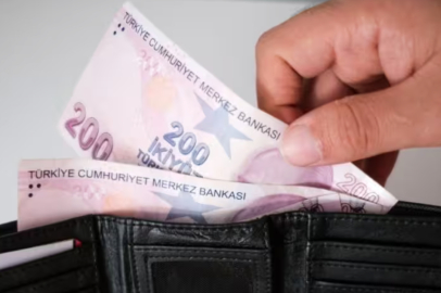 Milyonlarca kişi bekliyor: Emekli aylığı fark ödemeleri için tarih verildi...