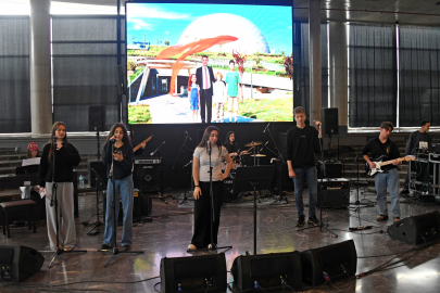 “Gençlerin Başkanı Erkan Aydın”