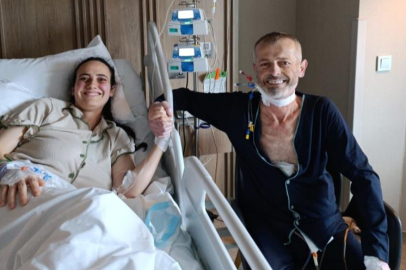 Kızının karaciğeri ile hayata tutundu