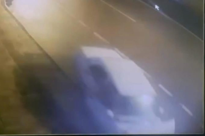 Ehliyetsiz sürücü polisden kaçamadı