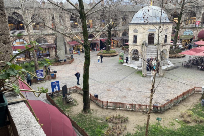 Bursa'da tarihi hanlarda yeni dönem: Avlular boşaltılıyor