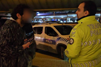 Alkollü ve ehliyetsiz yakalanınca kız arkadaşıma öğretiyordum dedi