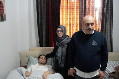 Metro çıkışında dehşet, yardım etmek istedi, 6 yerinden bıçaklandı