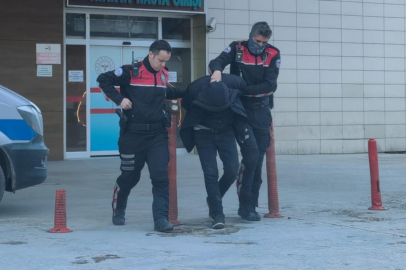 Bursa’da iki ayrı suçtan aranan şüpheli yakalandı