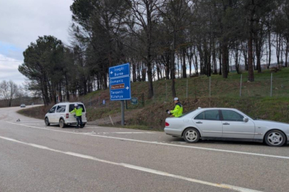 Bursa’da trafik kazası, 2 kişi yaralandı