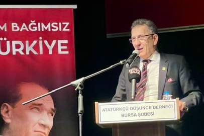 ADD Bursa’da Gürhan Akdoğan Güven Tazeledi: “Vatan Bir Bütündür Bölünmez!”