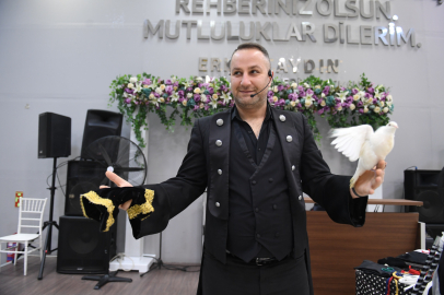 Ovaakça Karagöz ve Sihirbazlık Gösterisiyle Şenlendi