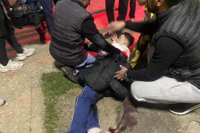 Bursa’da parkta bıçaklı kavga: 16 yaşındaki çocuk yaralandı