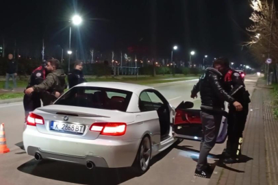 Bursa'da yer değiştiren ‘piyasacılara' polis baskını