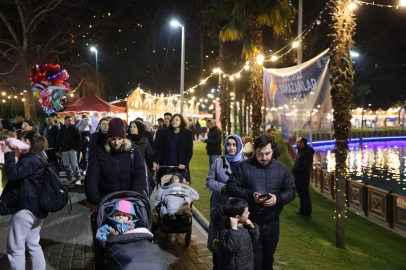 Büyükşehir'in Ramazan Meydanı'nda her yer ışıl ışıl