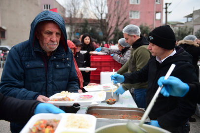 Osmangazi Belediyesi Ramazan Bereketini Sırameşeler’e Taşıdı
