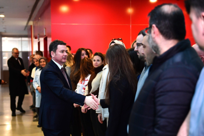 Başkan Erkan Aydın Personeliyle Tek Tek Bayramlaştı