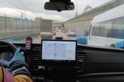 Bursa’da hayat koridoru açıldı Sürücülerden alkışlanacak hareket