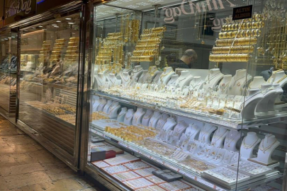 Altında bankalar ile canlı piyasadaki makas gramda 500 lirayı geçti